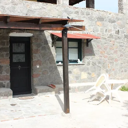 Apartment Studio Roinos Méthana