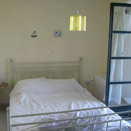 Apartment Studio Roinos Méthana
