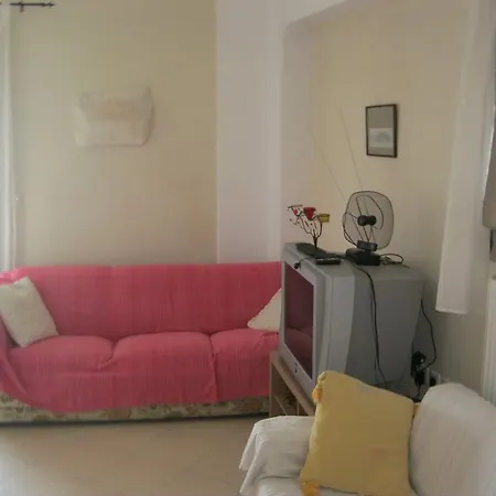 Apartment Studio Roinos